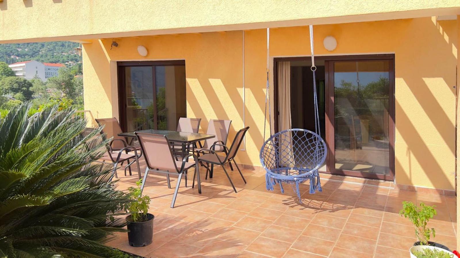 Villa Risan Apartments Zewnętrze zdjęcie