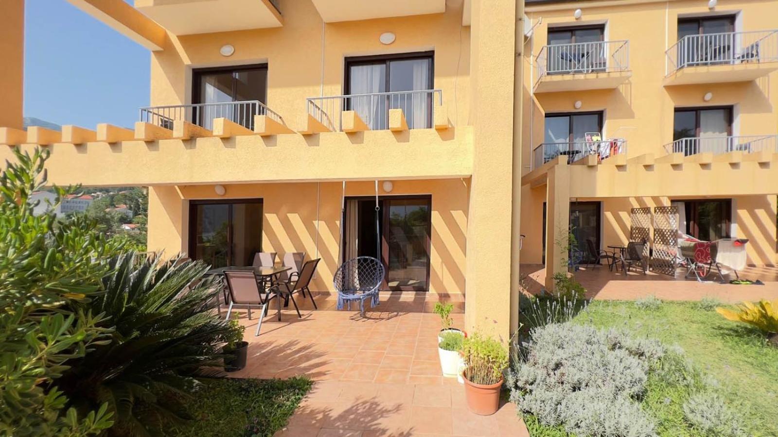 Villa Risan Apartments Zewnętrze zdjęcie
