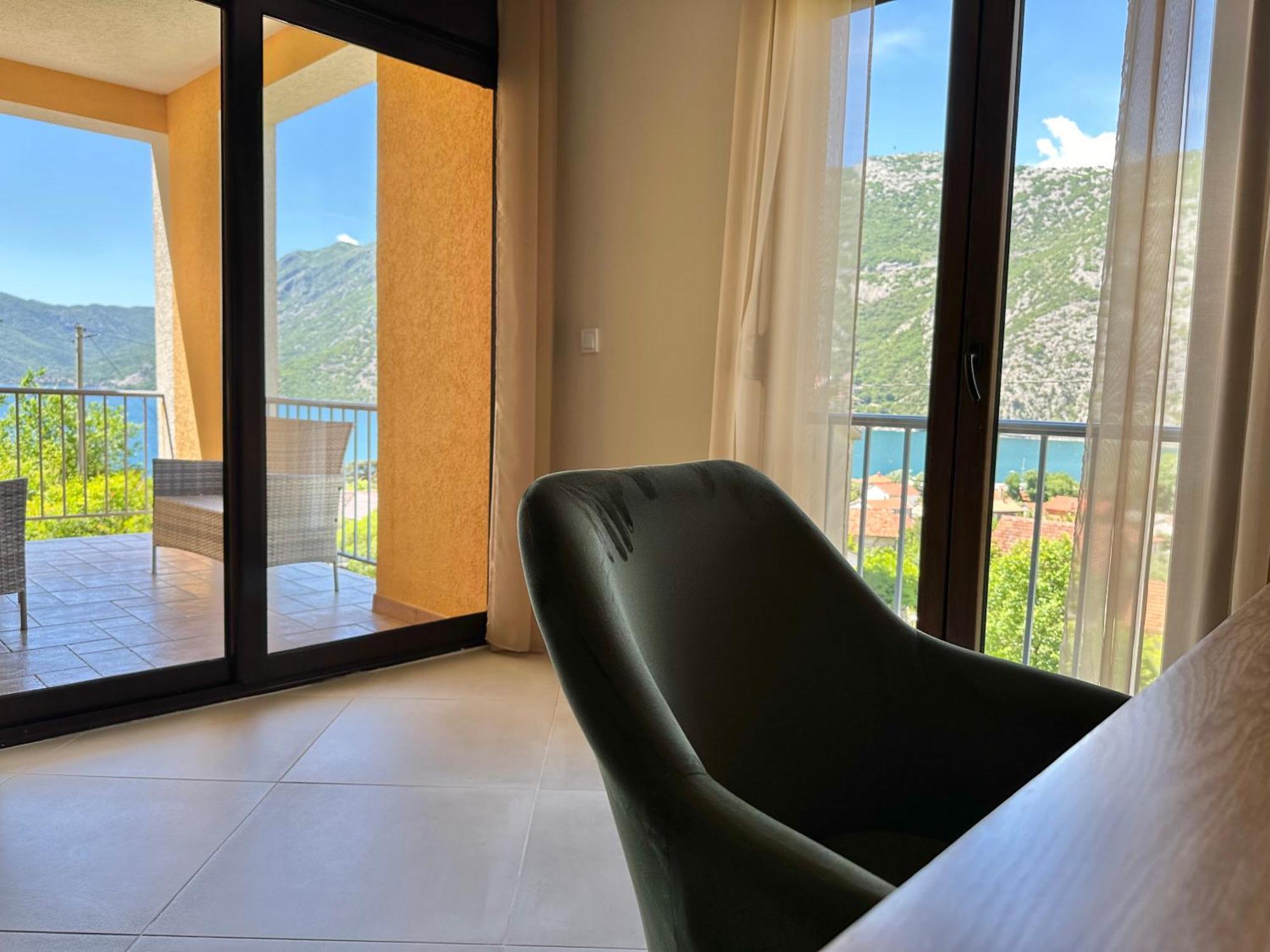 Villa Risan Apartments Zewnętrze zdjęcie